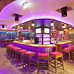 Harakiri Partyhouse Hotel