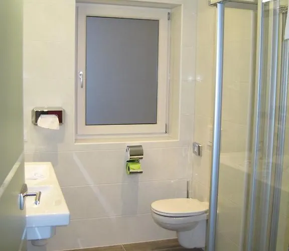 酒店 Harakiri Partyhouse