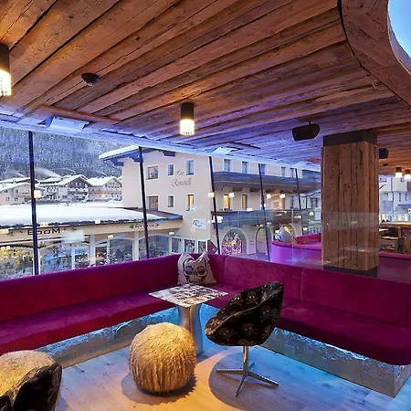 Harakiri Partyhouse