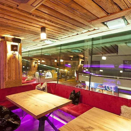 Отель Harakiri Partyhouse 3*