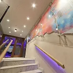 Hotel Harakiri Partyhouse 3*